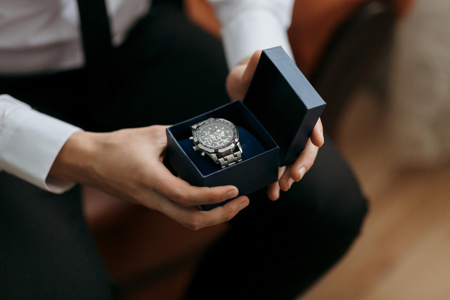 How to Buy Your First Luxury Watch: A Beginner’s Guide